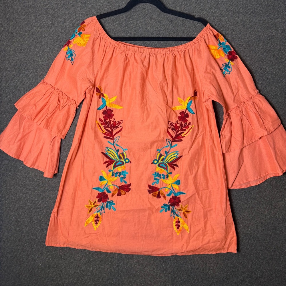 South Main Coral Top Embroidered‎ Off Shoulder Bell Sleeve Boho Peasant Bird Art